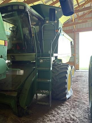 Image of John Deere 9500 equipment image 1