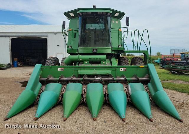 Image of John Deere 9500 equipment image 1