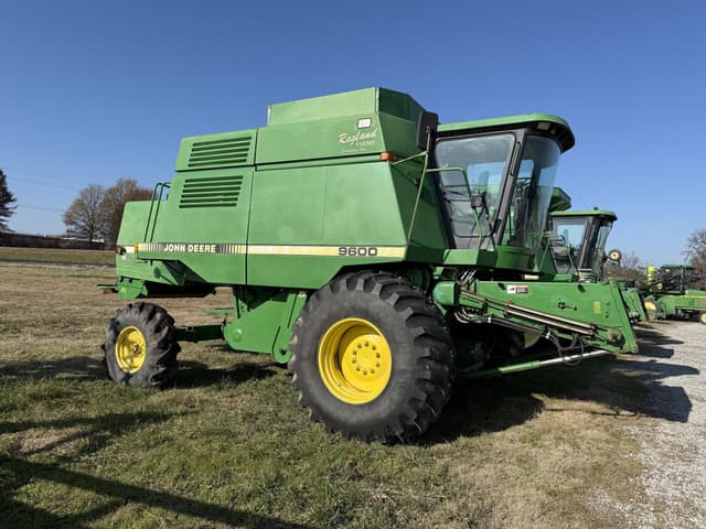 Image of John Deere 9600 equipment image 1