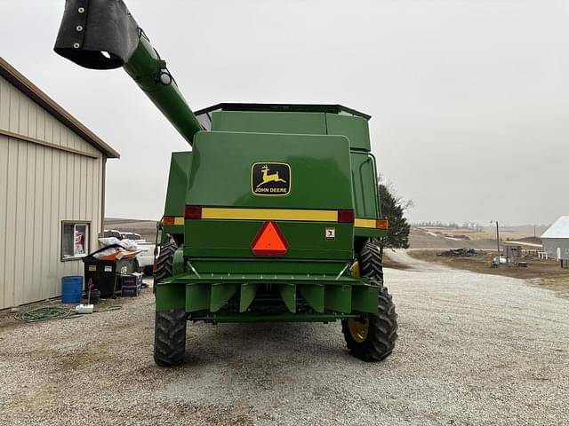 Image of John Deere 9600 equipment image 4