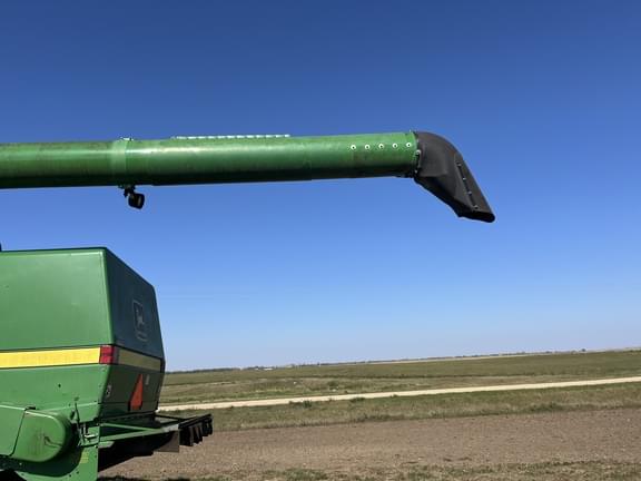 Image of John Deere 9600 equipment image 4