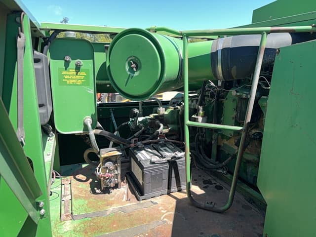 Image of John Deere 9600 equipment image 4