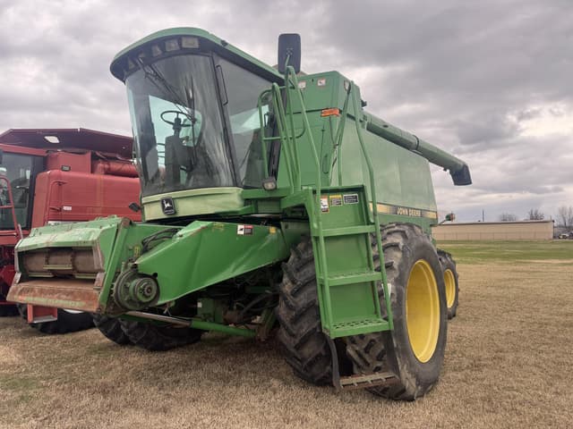 Image of John Deere 9600 equipment image 2