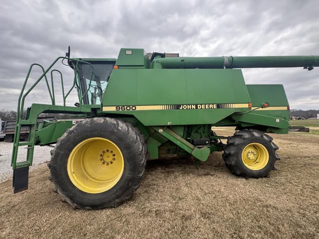Image of John Deere 9600 equipment image 3