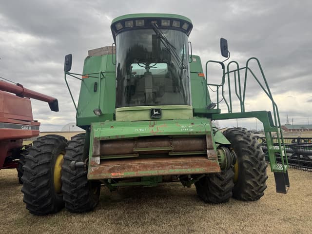 Image of John Deere 9600 equipment image 1