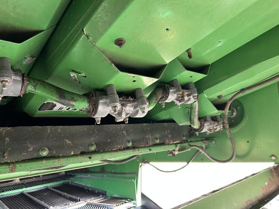 Image of John Deere 9600 equipment image 4