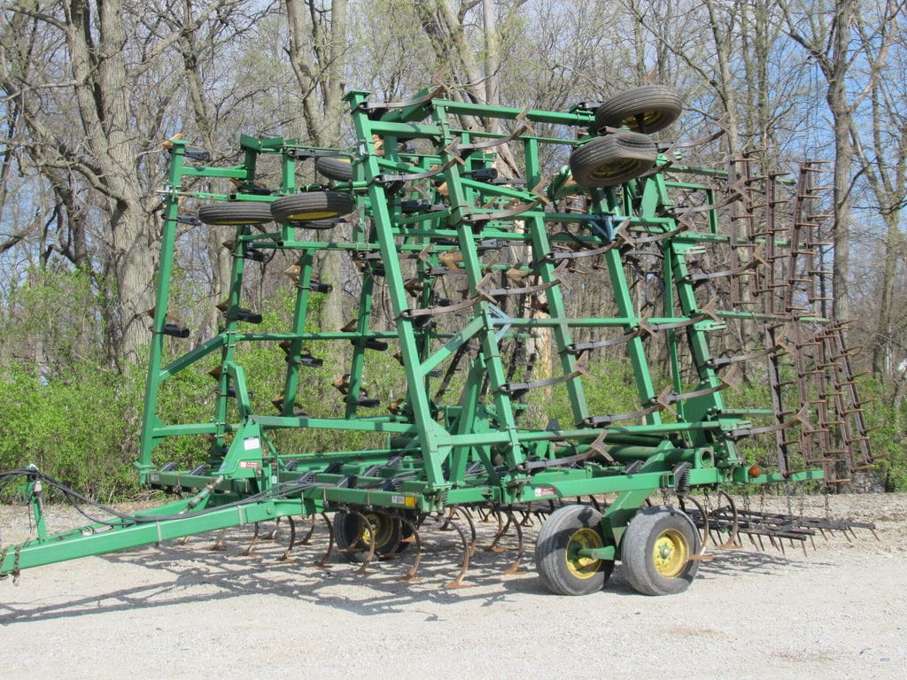 1996 John Deere 980 Equipment Image0