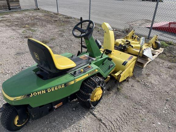 Image of John Deere F525 equipment image 2