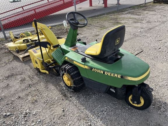Main image John Deere F525