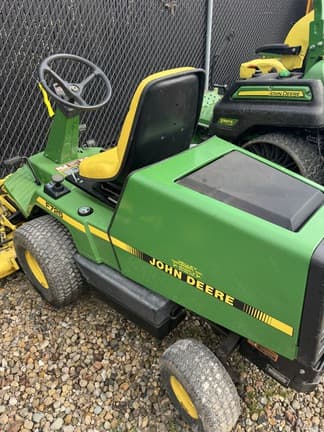 Image of John Deere F725 equipment image 4