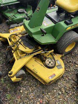 Image of John Deere F725 equipment image 3