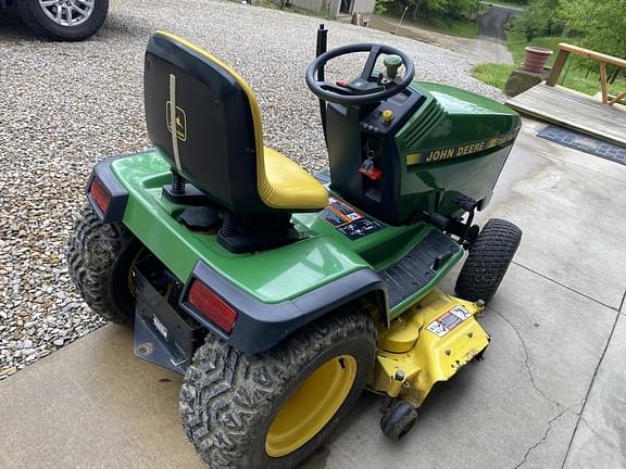 Image of John Deere GT275 equipment image 4
