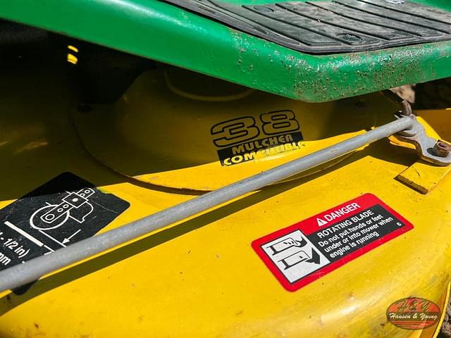 Image of John Deere LX178 equipment image 2