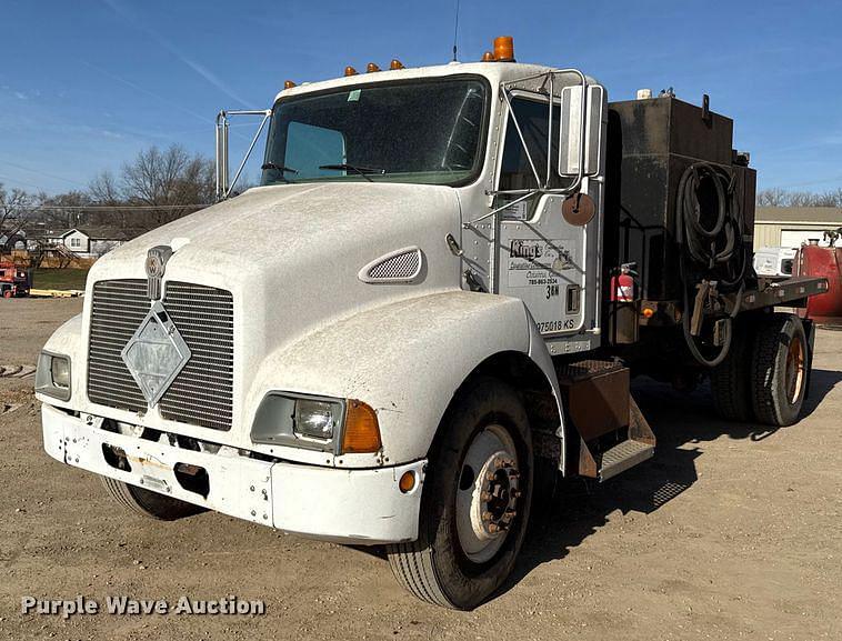 Image of Kenworth T300 Primary image