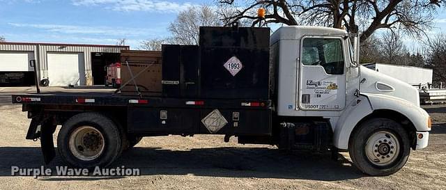 Image of Kenworth T300 equipment image 3
