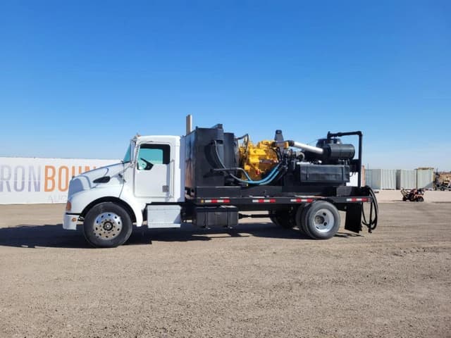 Image of Kenworth T300 equipment image 1