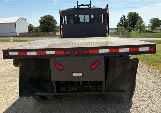 Image of Kenworth T400 equipment image 3