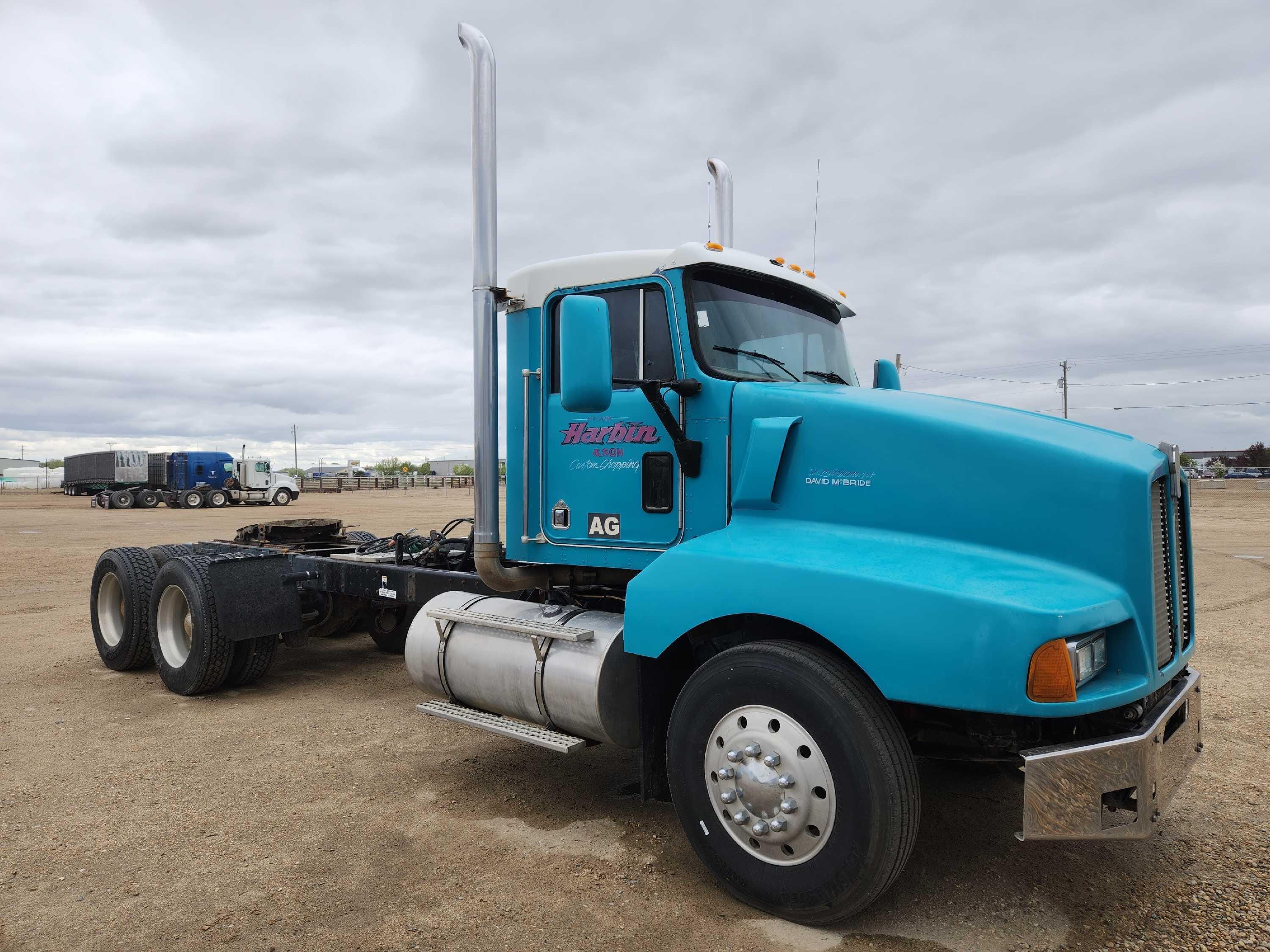 Main image Kenworth T600