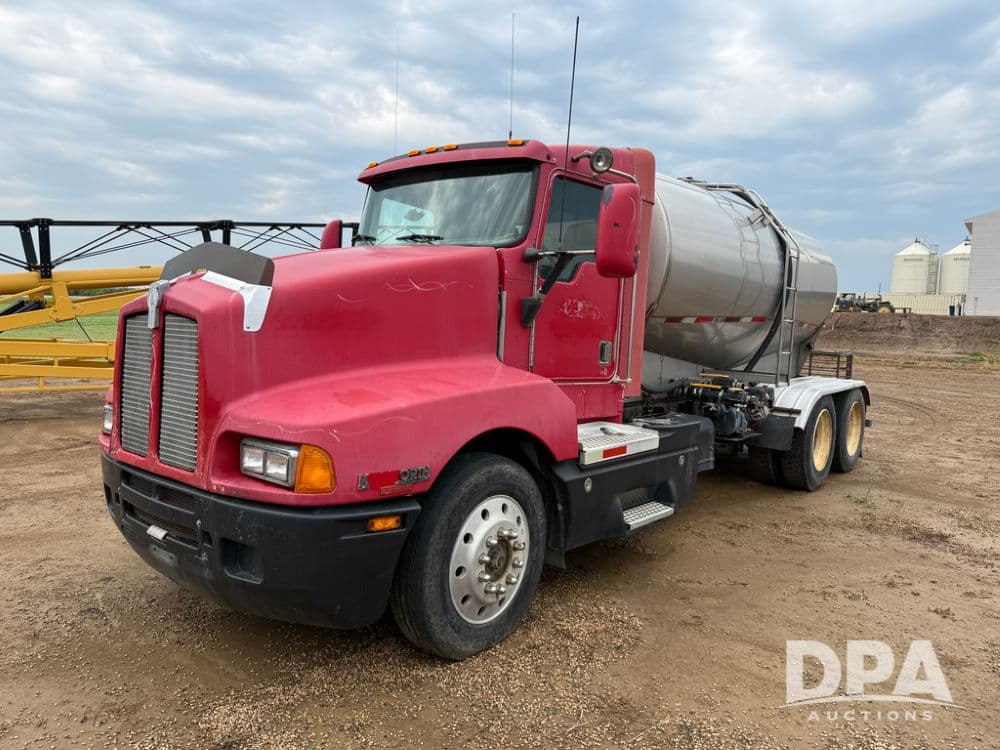 Image of Kenworth T600 Primary image