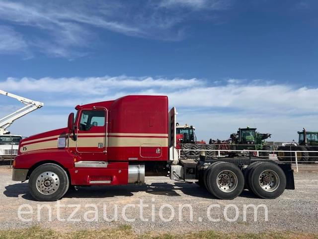 Image of Kenworth T600 equipment image 1