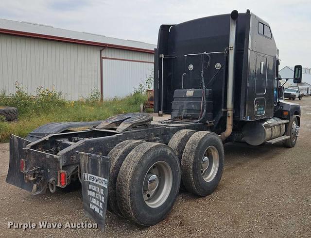 Image of Kenworth T600 equipment image 3