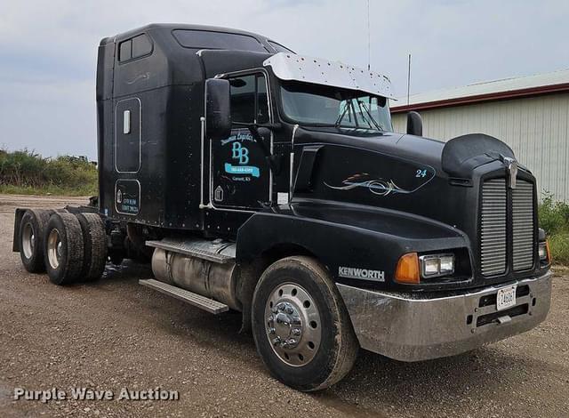 Image of Kenworth T600 equipment image 2
