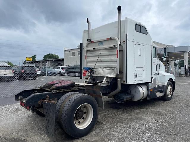 Image of Kenworth T600 equipment image 2