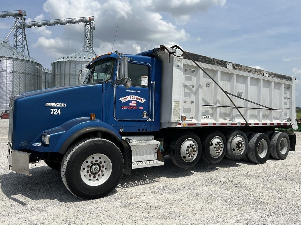 Image of Kenworth T800 Primary image