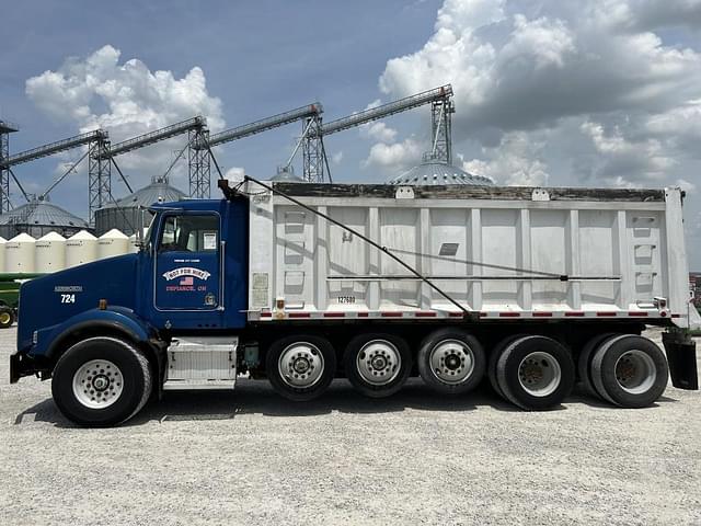 Image of Kenworth T800 equipment image 2