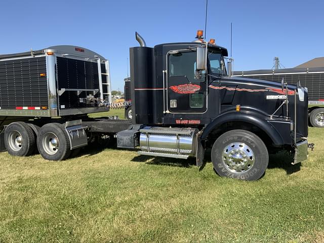 Image of Kenworth T800 equipment image 1