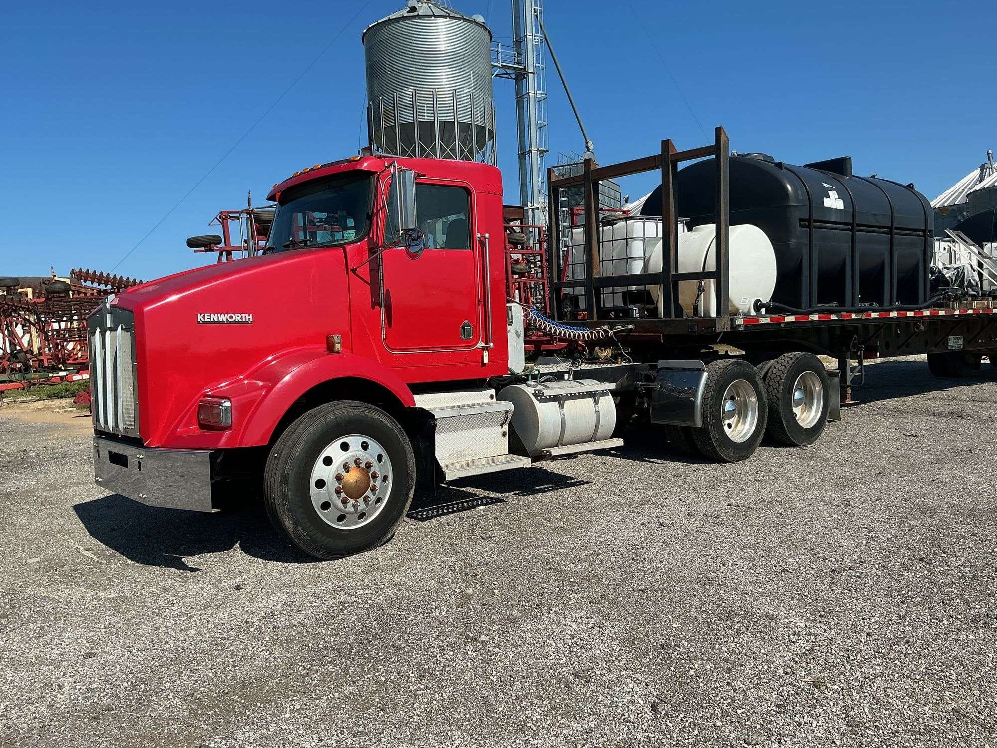 1996 Kenworth T800 Equipment Image0