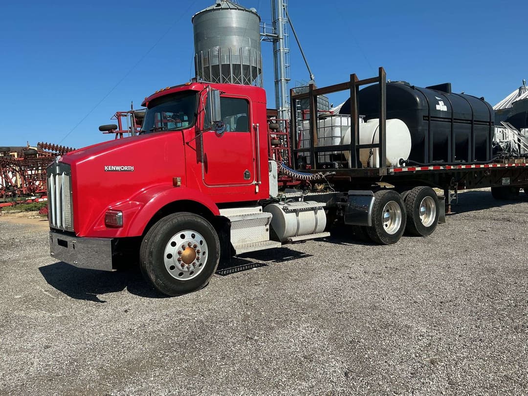 Image of Kenworth T800 Primary image