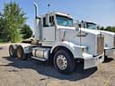 1996 Kenworth T800 Image