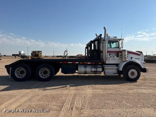 Image of Kenworth T800 equipment image 3
