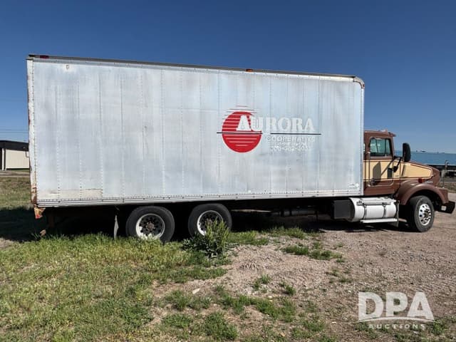 Image of Kenworth T800B equipment image 3