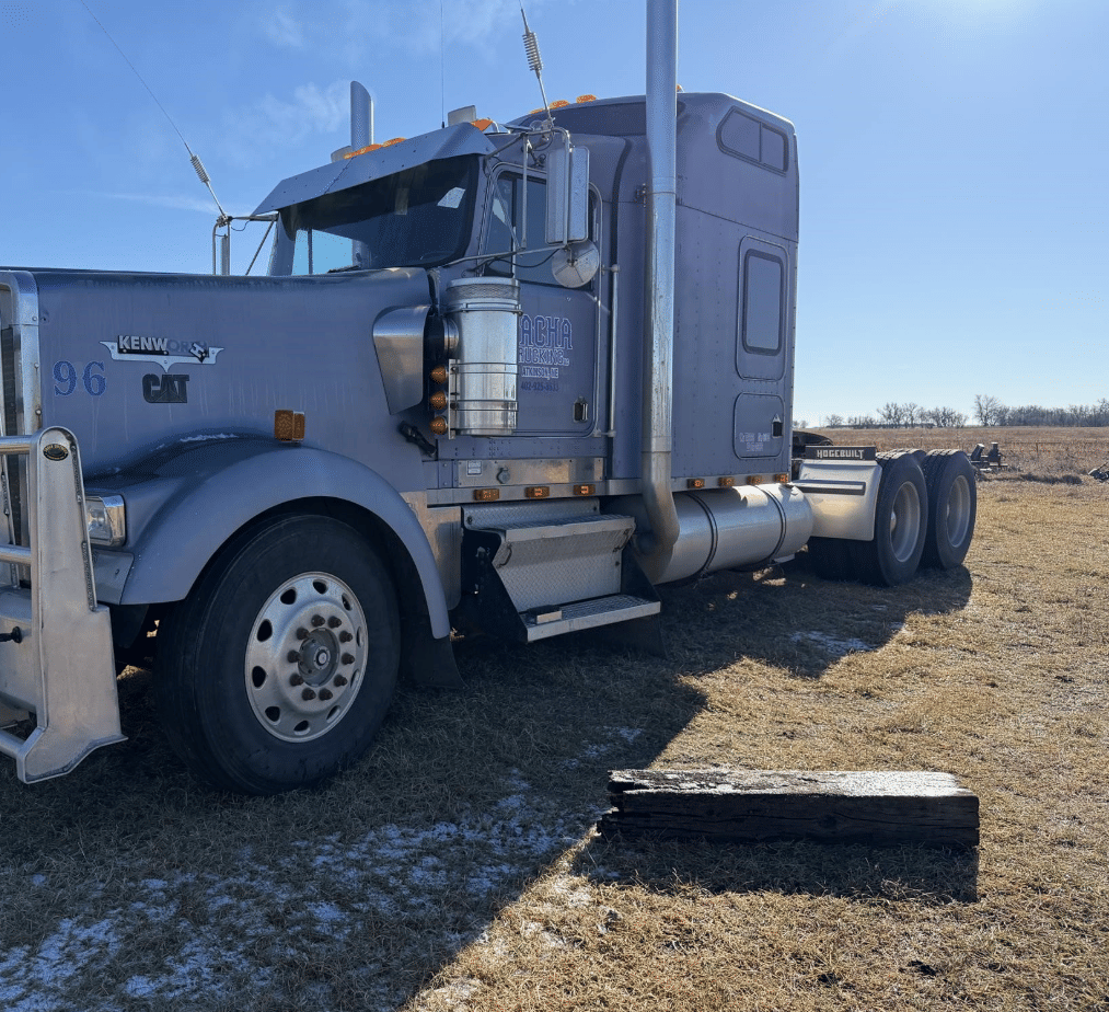 1996 Kenworth W900 Equipment Image0