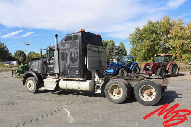 Image of Kenworth W900 equipment image 3