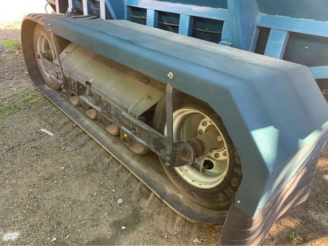 Image of Kinze 1040 equipment image 1