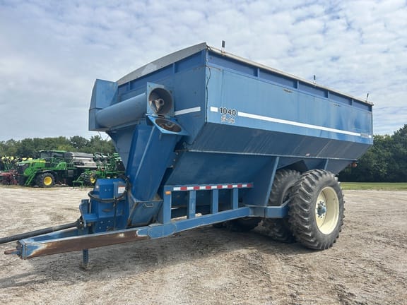 Main image Kinze 1040