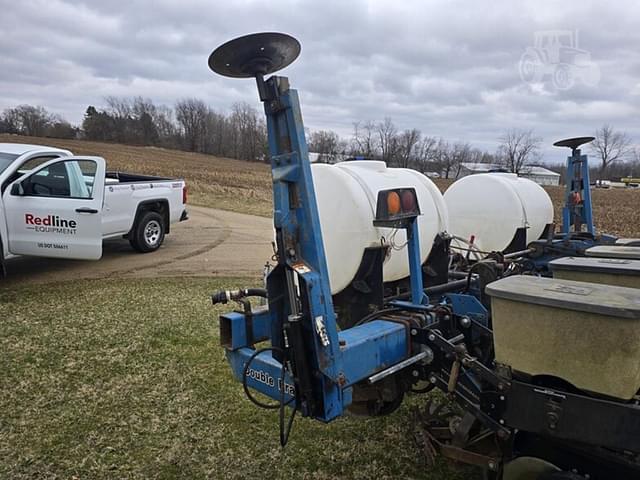 Image of Kinze 2000 equipment image 4