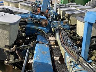 Main image Kinze 2200 5