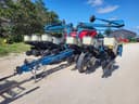 1996 Kinze 2200 Image