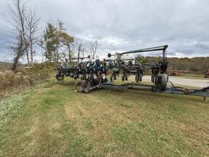 1996 Kinze 2300 Image