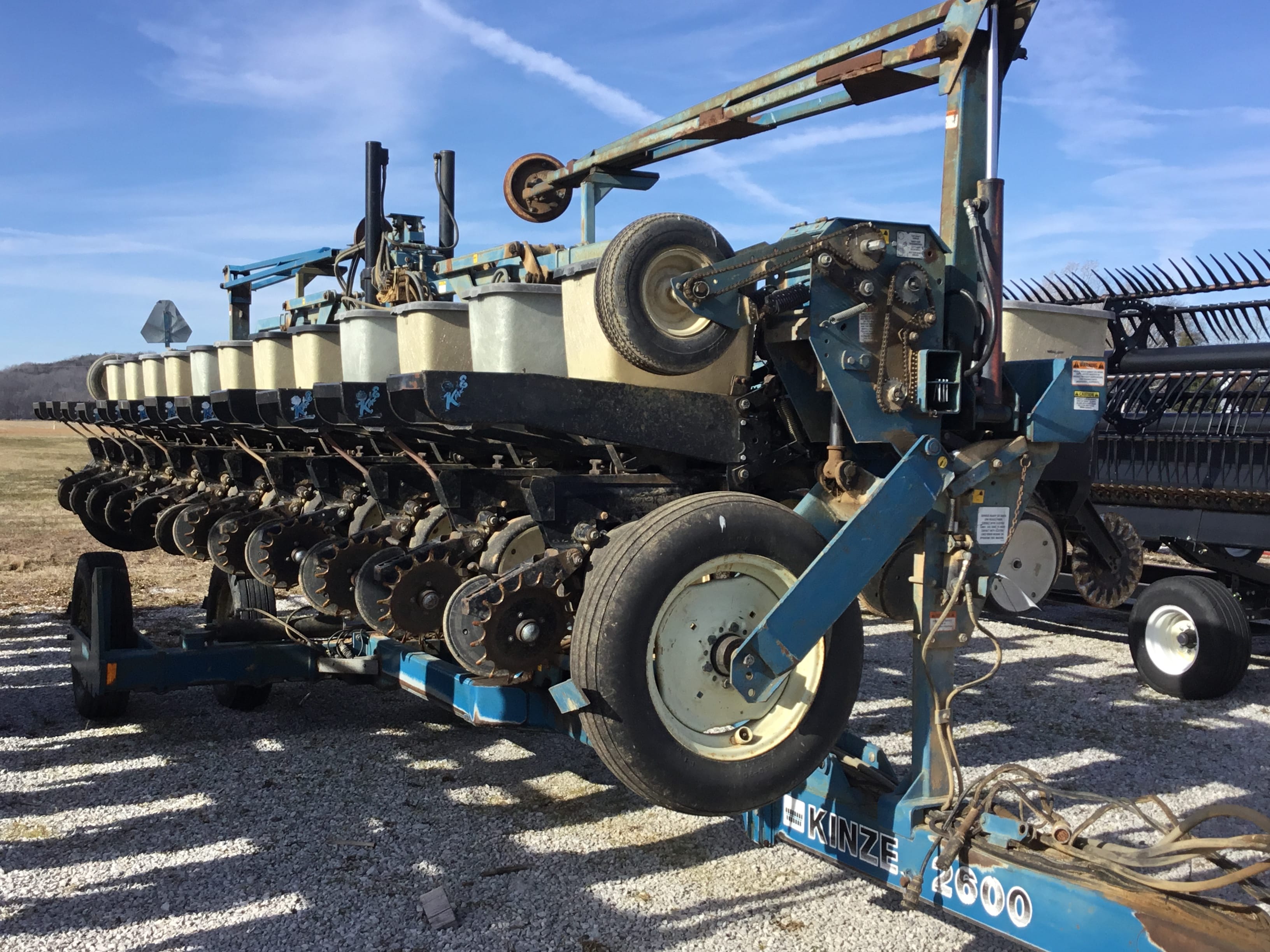 Main image Kinze 2600