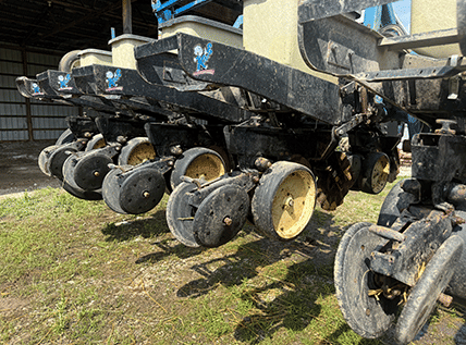 Image of Kinze 2600 Image 1