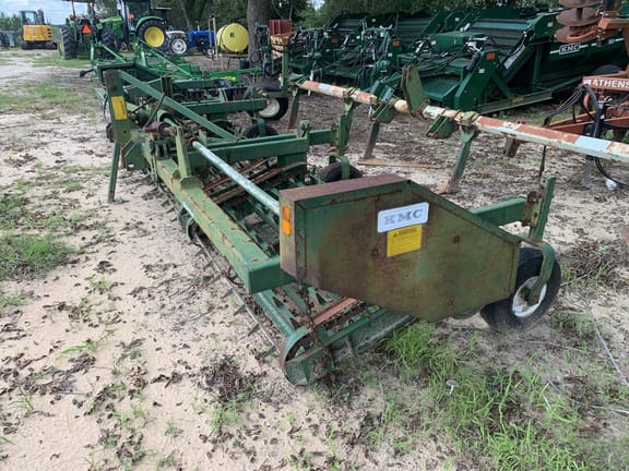 1996 KMC Undetermined Equipment Image0