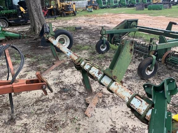 Image of KMC Undetermined equipment image 1