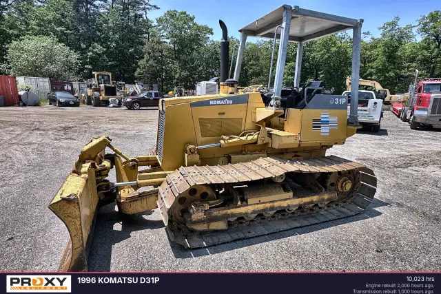 Image of Komatsu D31P equipment image 2