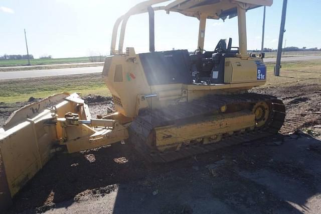 Image of Komatsu D41E equipment image 2