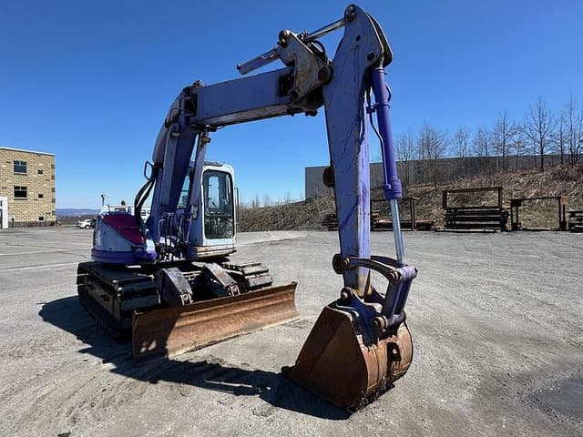 Image of Komatsu PC128UU-1E equipment image 4